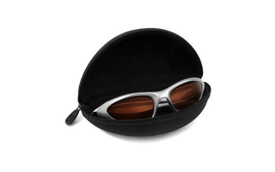 Oakley Medium Soft Vault. CASE ONLY 